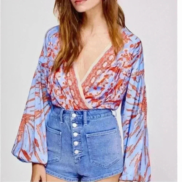 Free People - Cruisin Together Blouse Size Medium Boho Vibes, Relaxed - Picture 1 of 6